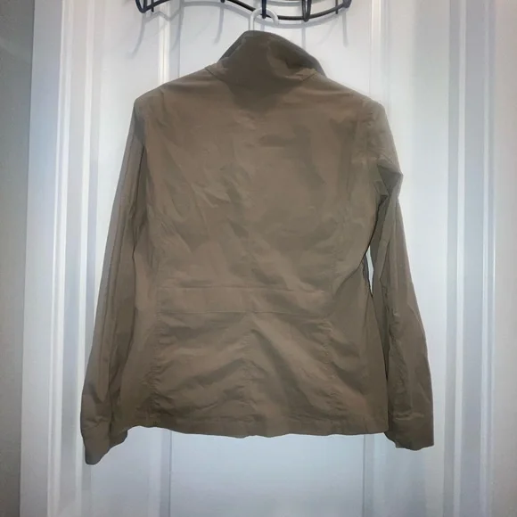 Anatomie women’s Kenya Jacket in Khaki